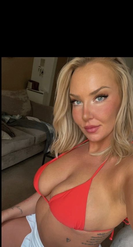 Mariah May Free star sexy img