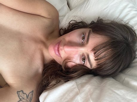 _Margot nude star pictures