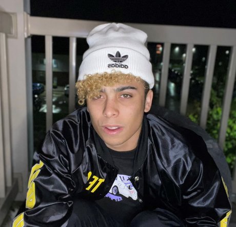 blonde babe onlyfans sex galleries