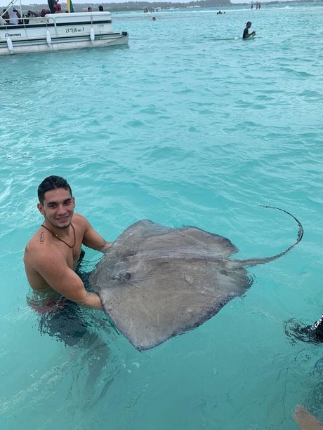 Marcus Mandic erotic actress photo