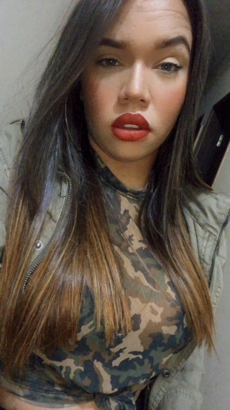 Mara Fiore sexy pornstar pictures