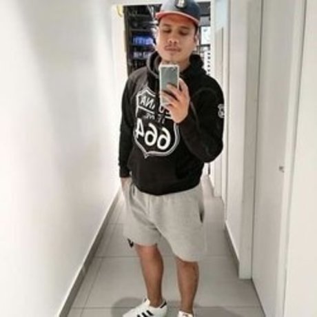 Manuel Ballher hot actress photo