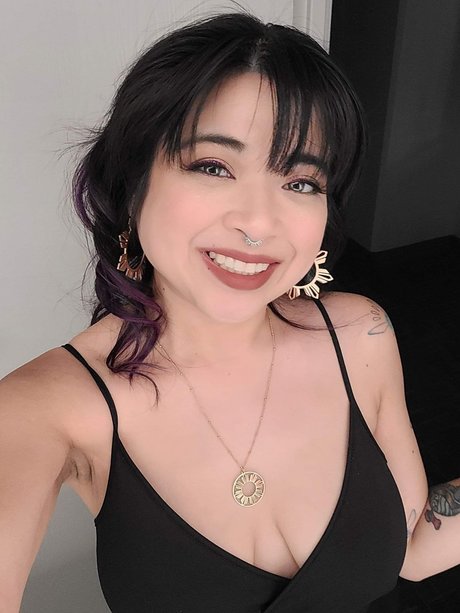 Manila Sunrise pornstar nice pictures