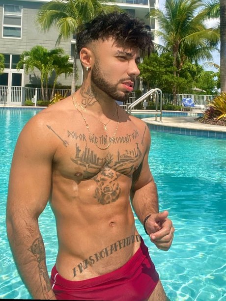 Roney model erotic archive