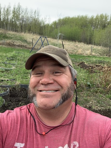 Marty99 naked model images