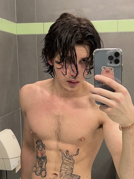 Martin_ erotic star pictures