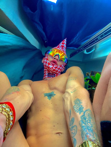 MarkusFox star sexy image