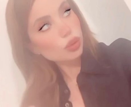 marisa art pornstar pic