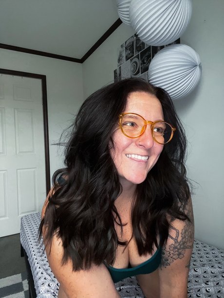 Ashlynn erotic pornstar pic