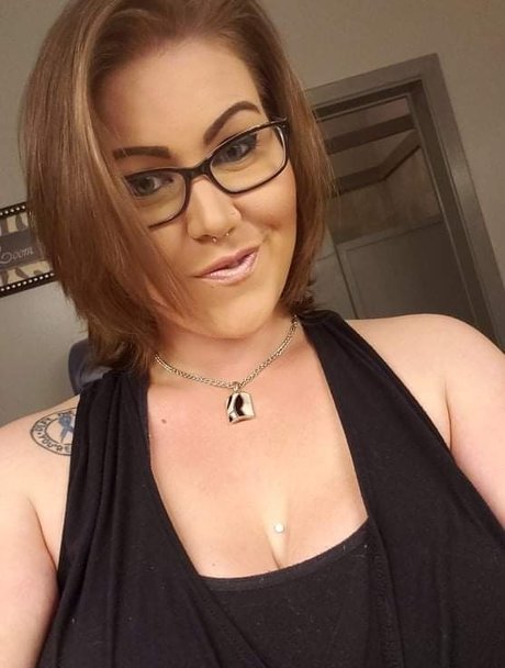 Bailey Stone erotic model pics