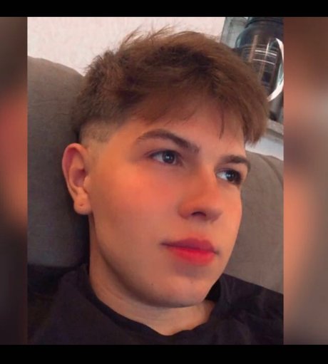 MAURICIO VILLAR art star pics