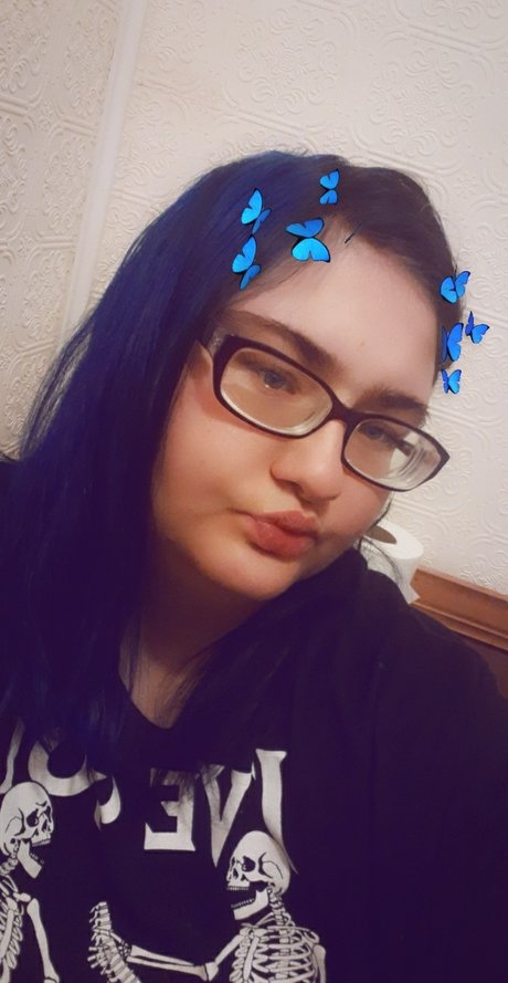 Babygirl10096 pretty pornstar picture