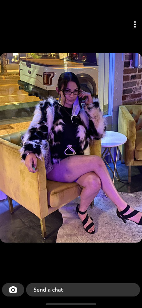 BabyGirl B model art galleries