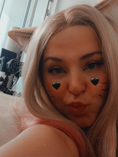 chubby latina onlyfans hot nude picture