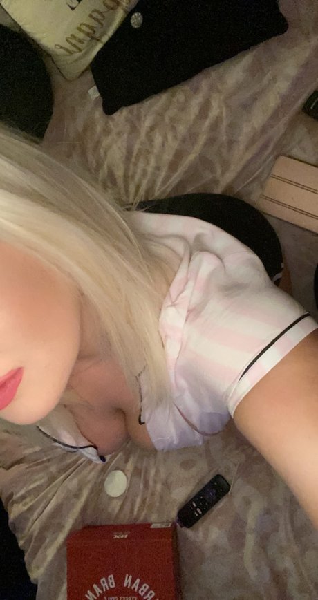 Kaz naked model photos