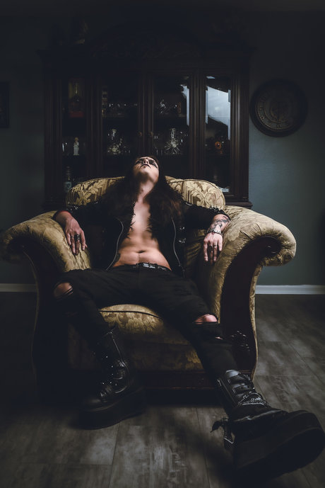 Corpse Doll star pornographic pictures