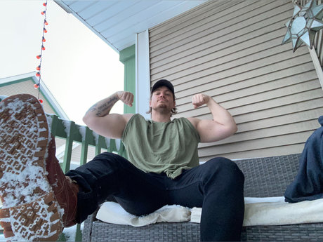 MasterUltimateGod naked actress pic