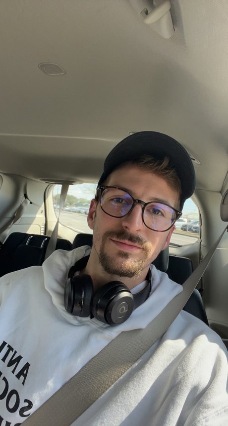 Mason Hang pornstar hd pictures