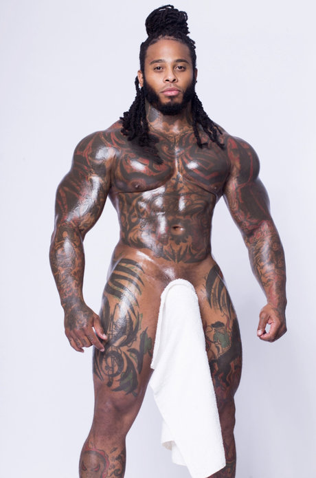 King Maserati Da Body model pornographic images