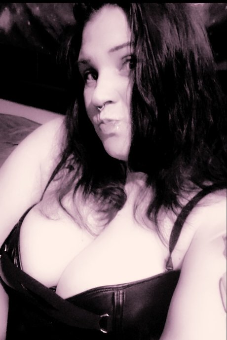 Mary Christine hd actress img