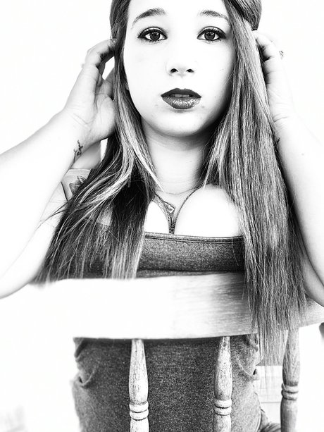 european onlyfans nude images