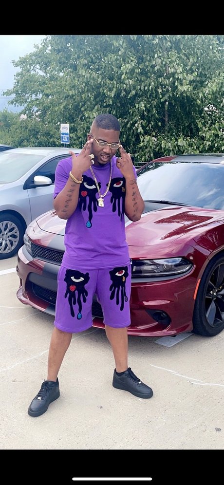 BlackHefner6 hd model gallery