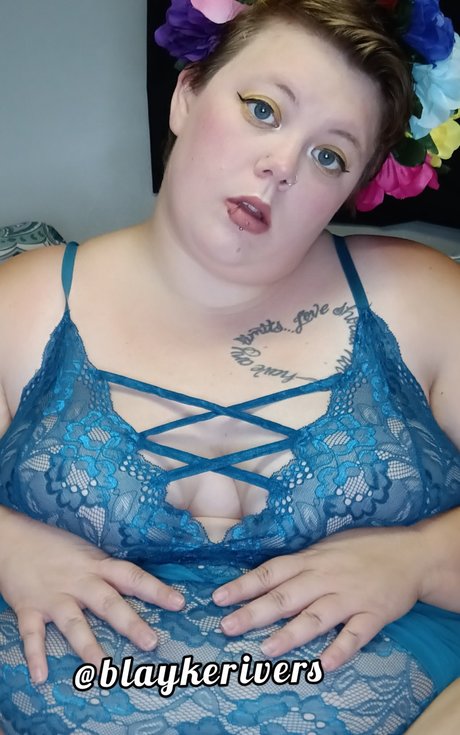 Hot dom BBW Blayke Rivers sexy star image