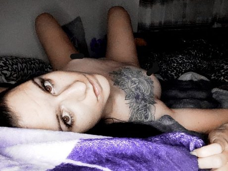 Disi sexy model galleries