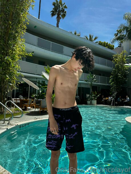 McPlayGT free pornstar gallery