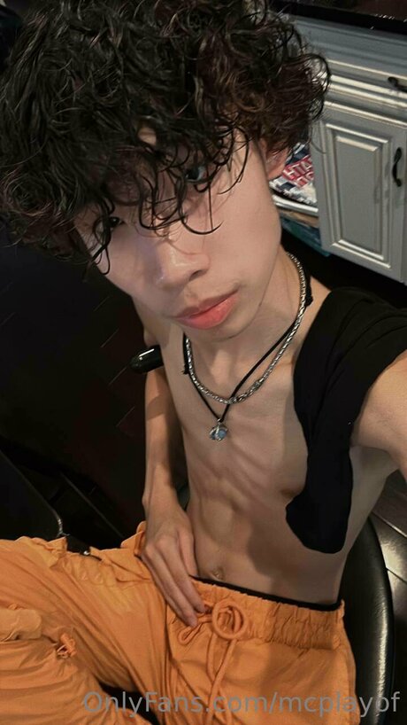 british blonde onlyfans hot naked photos