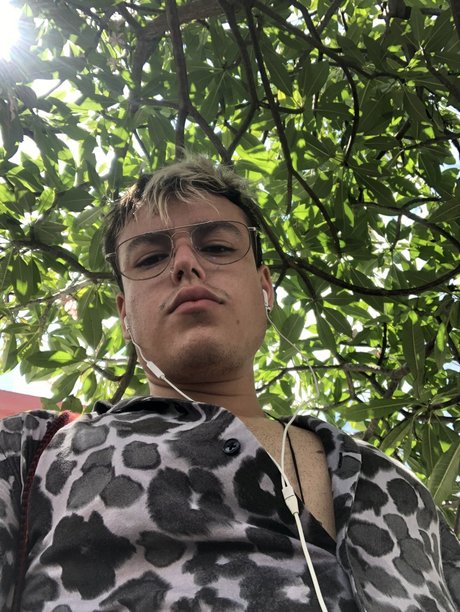 Maxie B nude pornstar photo