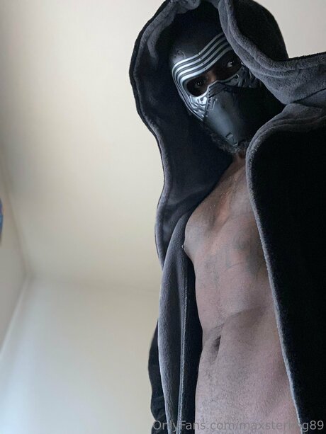 Max Sterling model porn archive