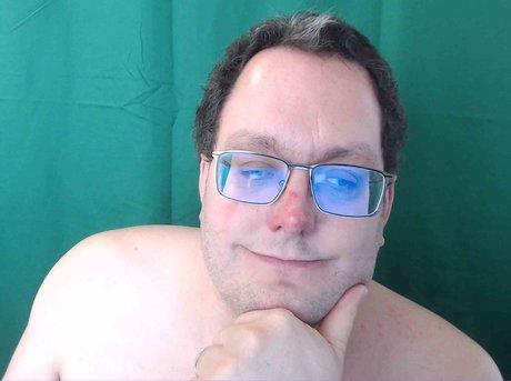 MeoPense OF sexy model img