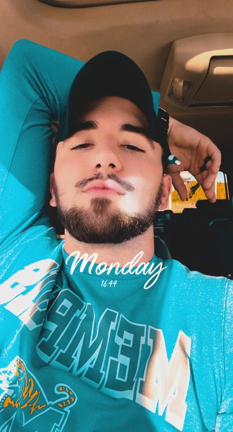 Lucky Nicky model naked pic