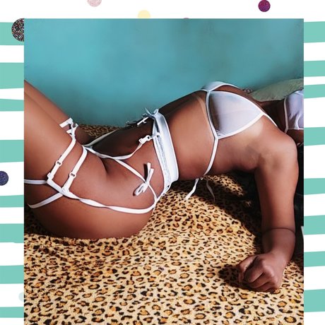 muscle girls onlyfans art nude img