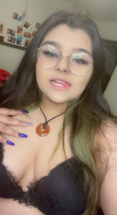 Bella Anderson beautiful pornstar pictures