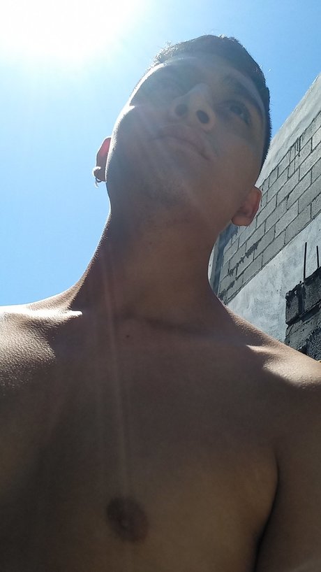 Bed Breaker erotic model picture