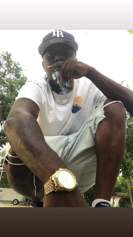 BeetlesX3 free model pic