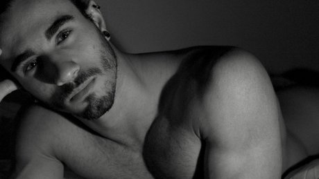 Megik hot actress photo