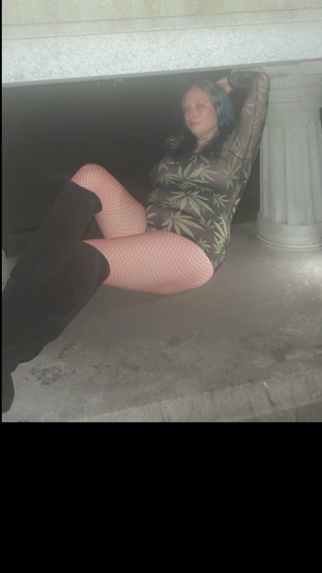 famous onlyfans art nude image