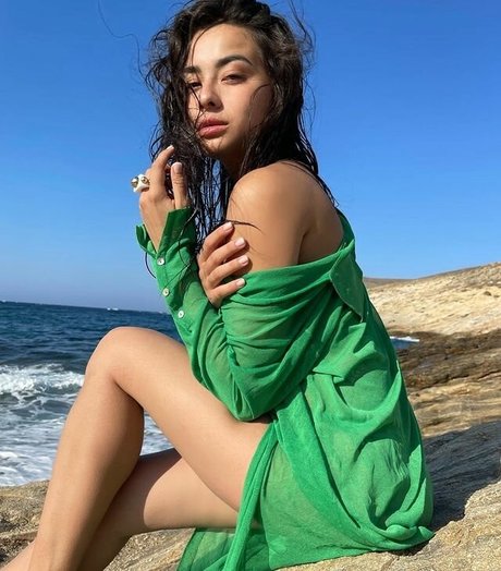 Diana Korkunova nude model pics