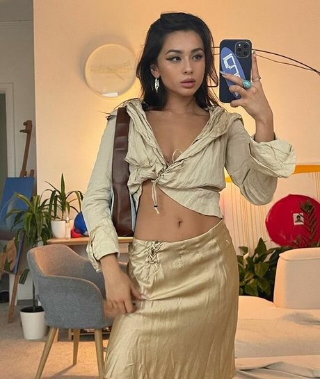 Diana Korkunova naked pornstar picture