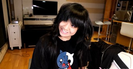 Nekolukka model beautiful archive