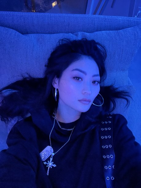 blowjob brunette onlyfans sexy picture