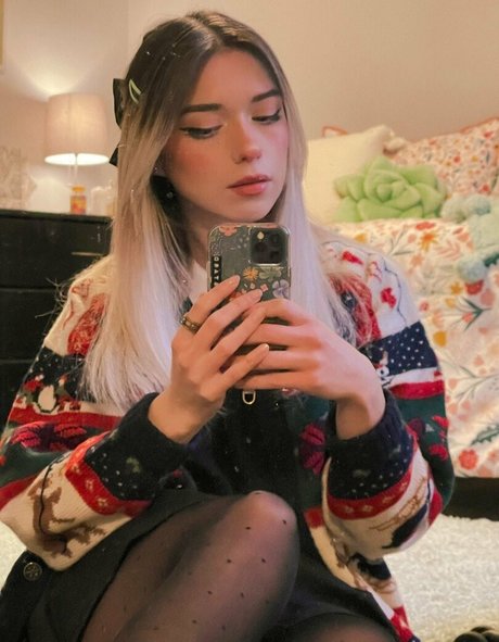 shelbygraces adult model pics