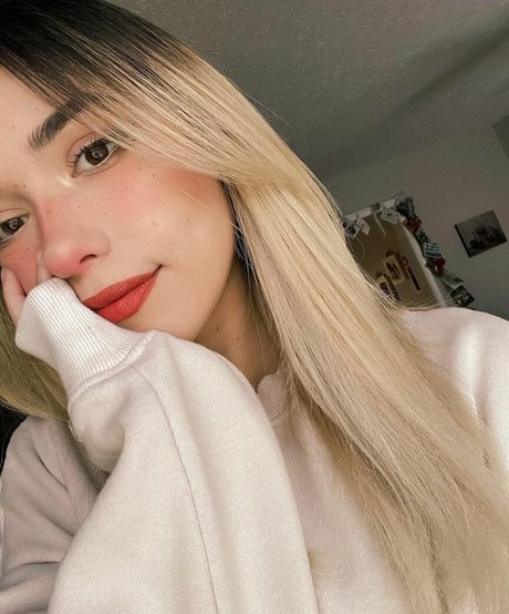 shelbygraces erotic actress archive