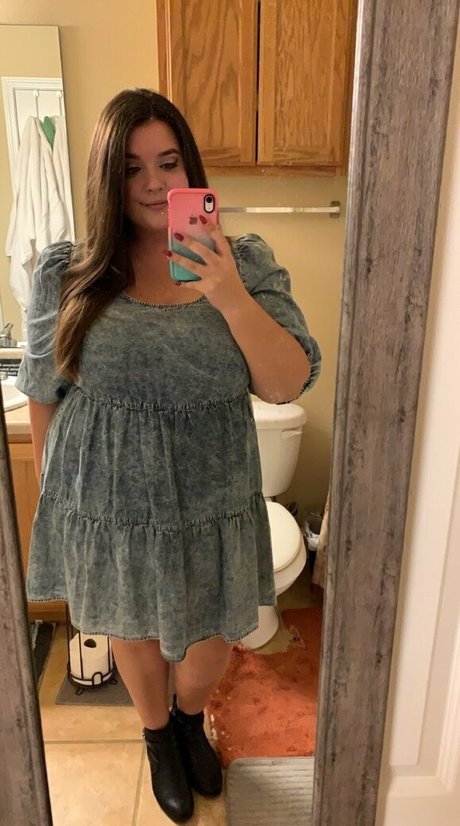 hairy anal onlyfans erotic picture