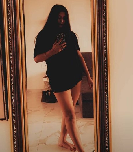 Real Goddessanna free model pic