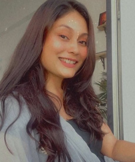 Real Goddessanna sexy star images