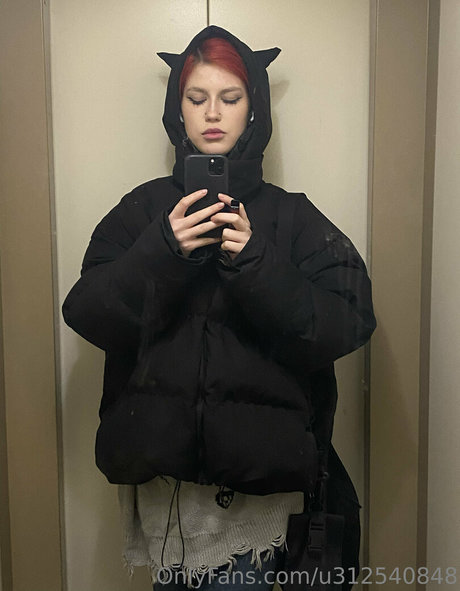 linda dragon exclusive model pictures